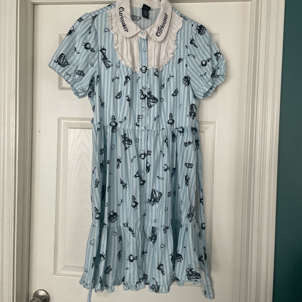 Button-Down Alice in wonderland themed Dress